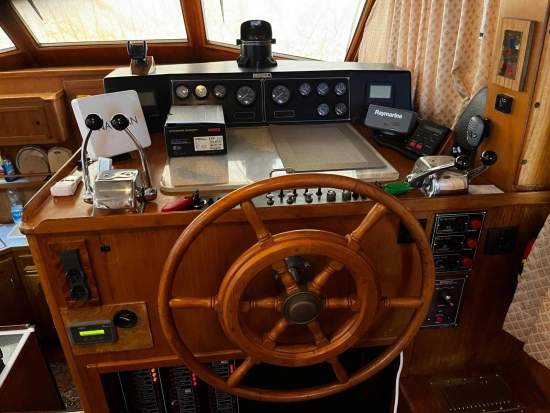 Edership 41 Aftcabin usata in vendita