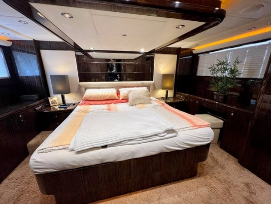Elegance Yacht 64 Garage de segunda mano en venta