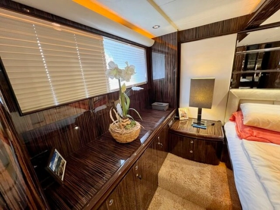 Elegance Yacht 64 Garage de segunda mano en venta
