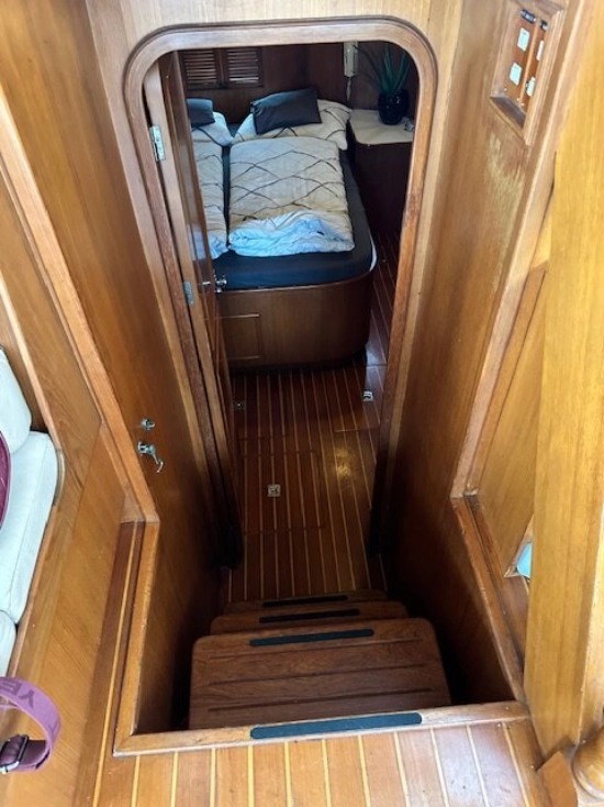 Histar 47 Aftcabin usado à venda