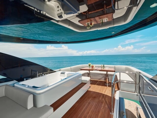 Fujian Yihong Yacht Corp. Aquitalia 28 Motoryacht nuevo en venta