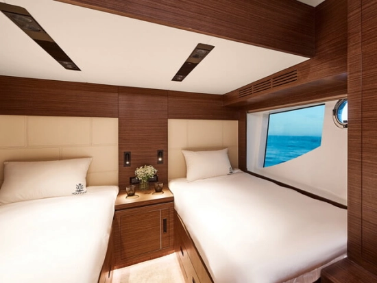 Fujian Yihong Yacht Corp. Aquitalia 28 Motoryacht nuevo en venta