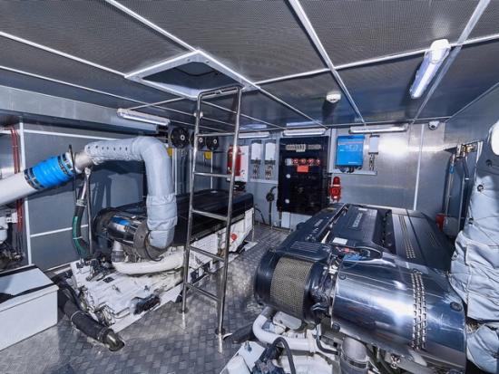 Fujian Yihong Yacht Corp. Aquitalia 28 Motoryacht nuevo en venta