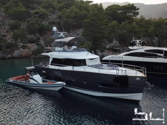 Azimut 53 Magellano usado à venda