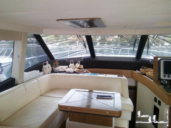 Azimut 53 Magellano usado à venda