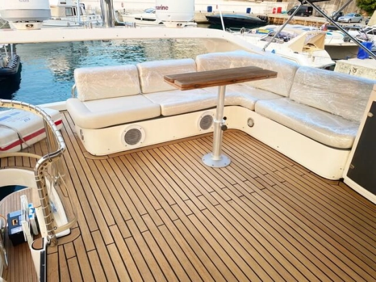 Cayman Yachts 62 Cyber de segunda mano en venta