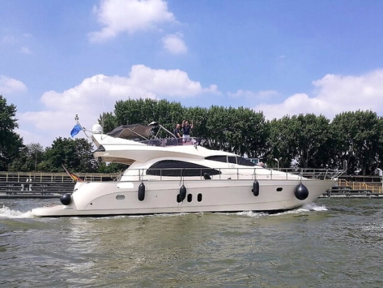 Cayman Yachts 62 Cyber de segunda mano en venta