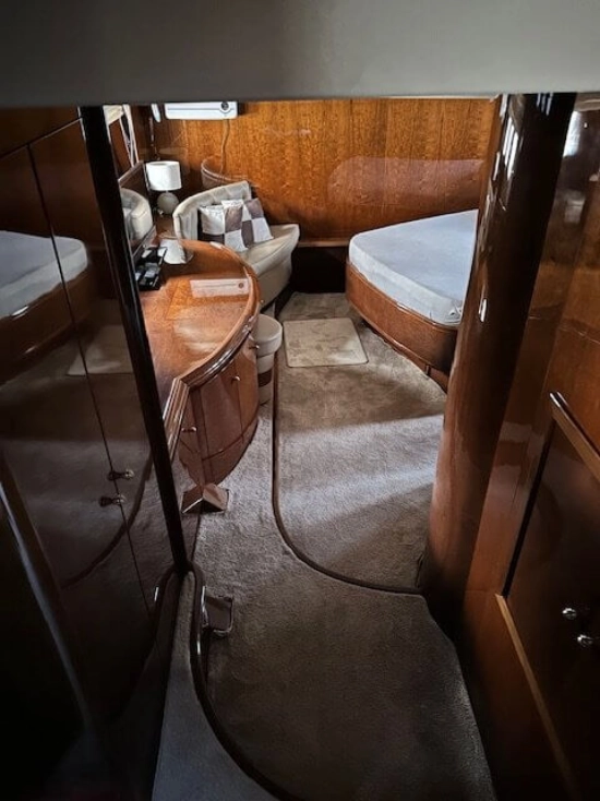 Cayman Yachts 62 Cyber de segunda mano en venta