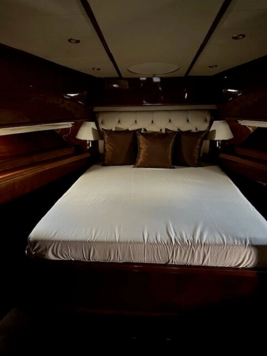 Cayman Yachts 62 Cyber de segunda mano en venta