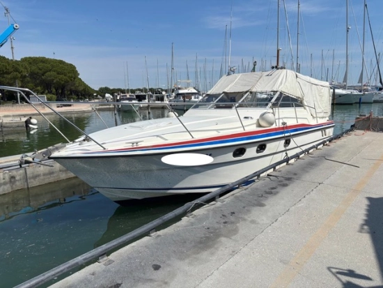 Fairline 33 Targa usado à venda