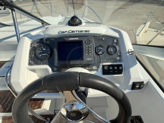Jeanneau Cap Camarat 6.5 DC de segunda mano en venta
