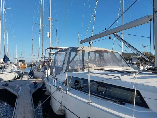 Beneteau Oceanis 41.1 usado à venda