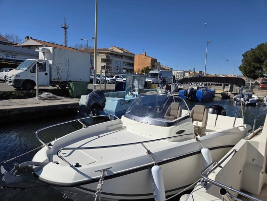 Quicksilver Sundeck Activ 605 usado à venda