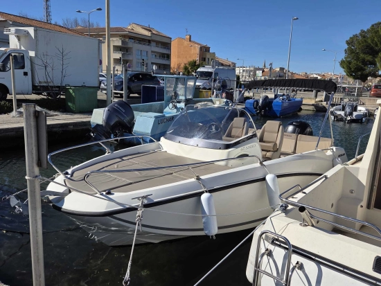 Quicksilver Sundeck Activ 605 usado à venda