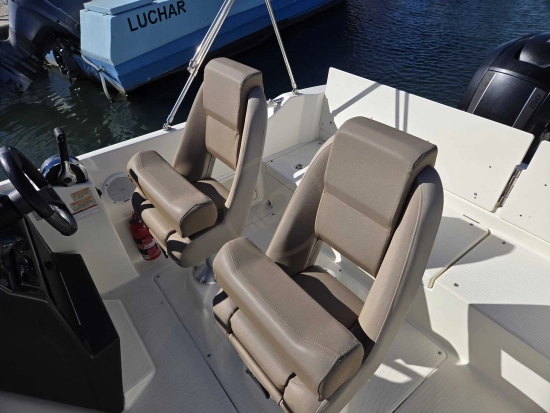 Quicksilver Sundeck Activ 605 usado à venda