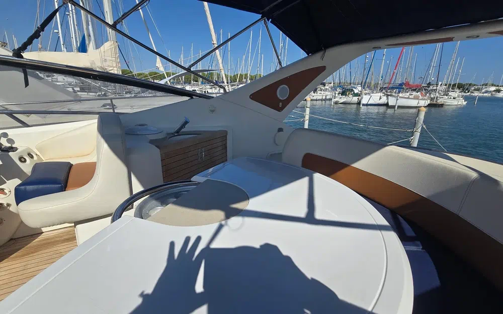 Sessa Marine C42 usata in vendita