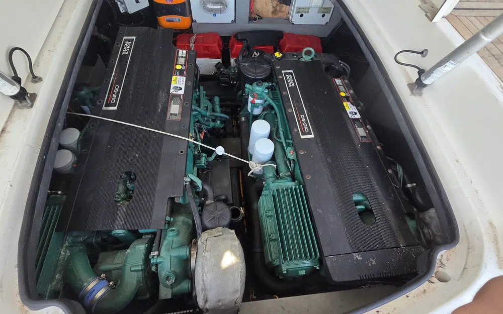 Sessa Marine C42 usata in vendita