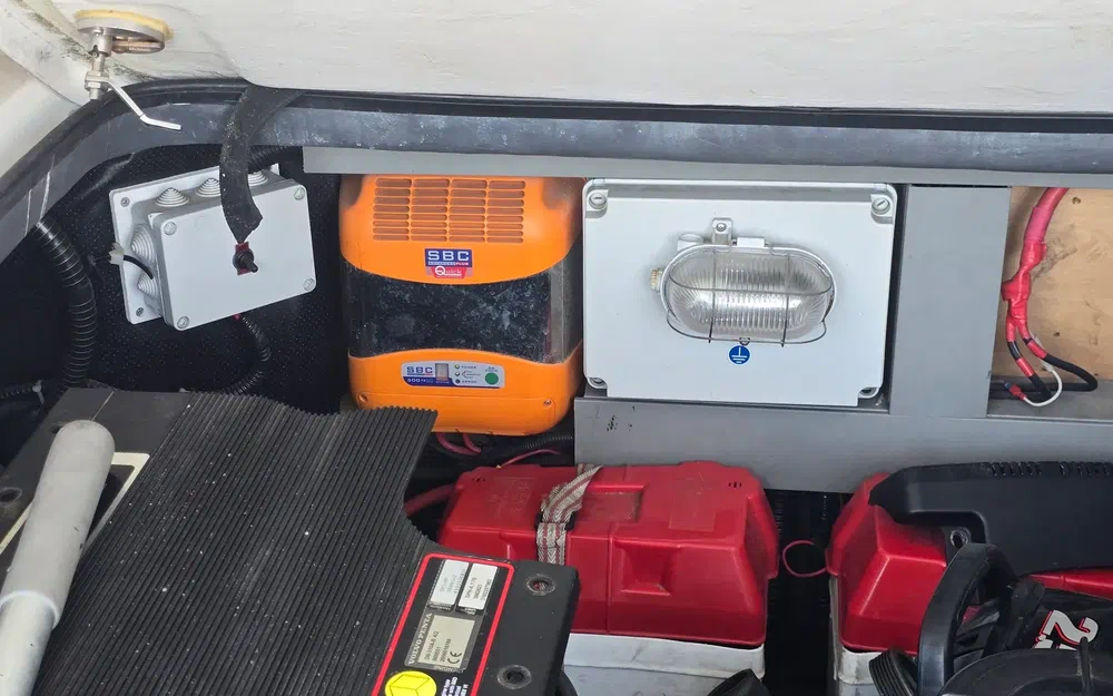 Sessa Marine C42 usata in vendita