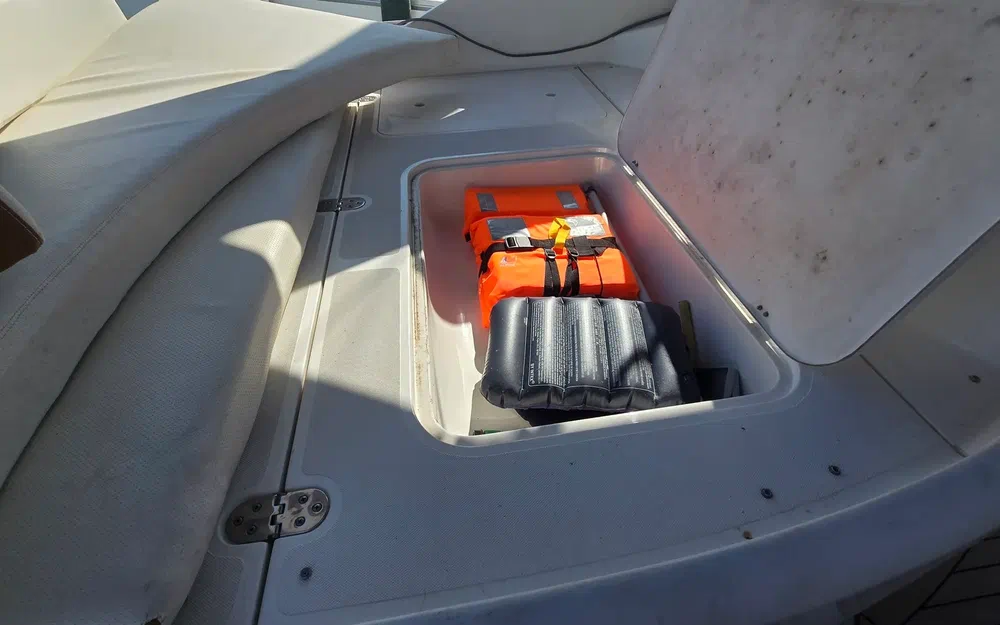 Sessa Marine C42 usata in vendita