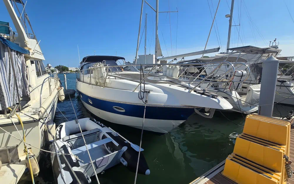 Sessa Marine C42 usata in vendita