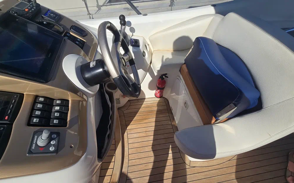 Sessa Marine C42 usata in vendita