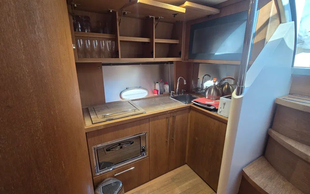 Sessa Marine C42 usata in vendita