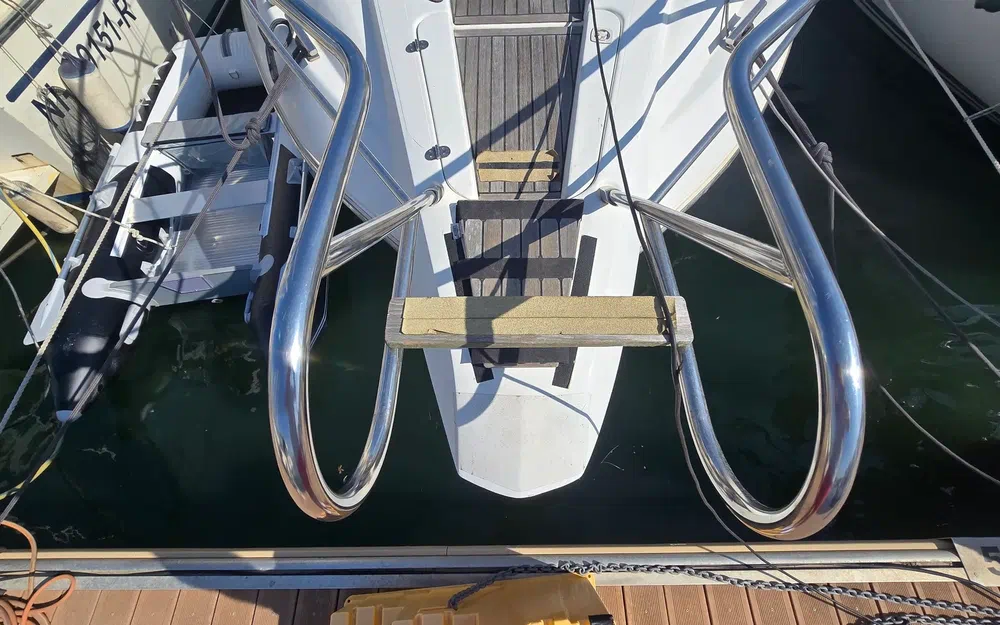 Sessa Marine C42 usata in vendita