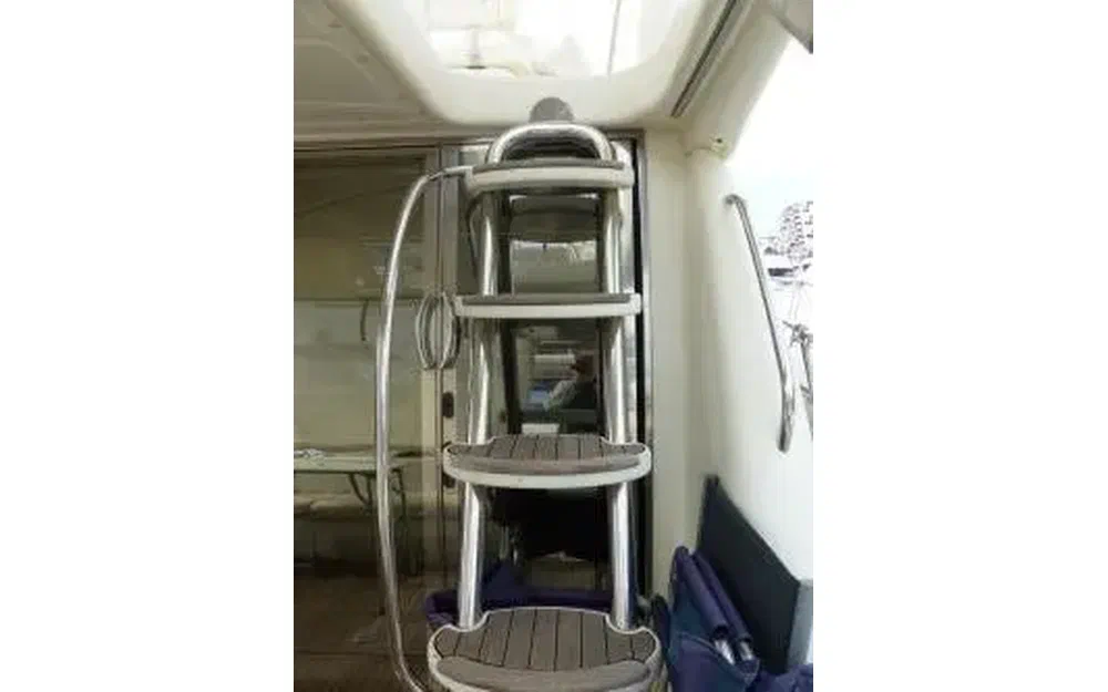 Cranchi Atlantique 40 Fly usado à venda
