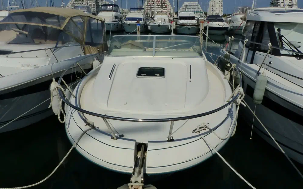 Jeanneau Leader 805 usado à venda