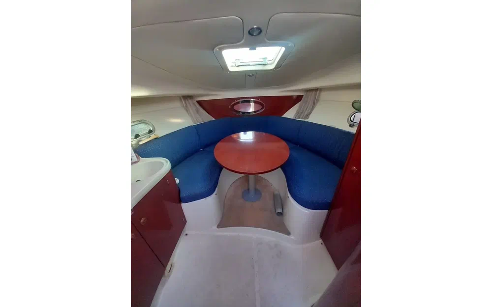 Jeanneau Leader 805 usado à venda
