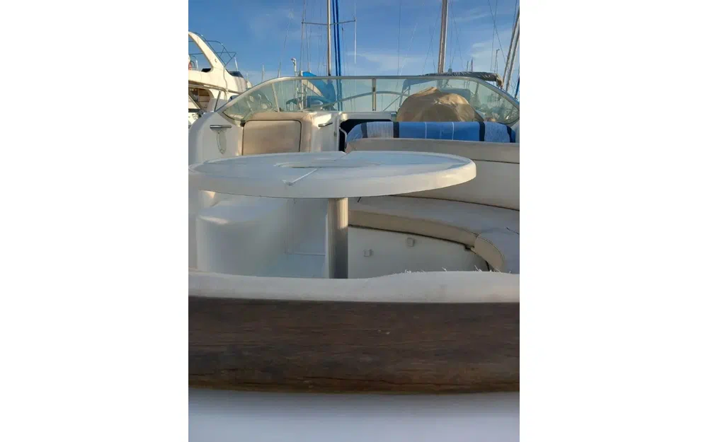 Jeanneau Leader 805 usado à venda