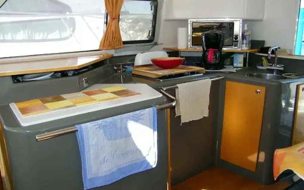 Fountaine Pajot Highland 35 usado à venda