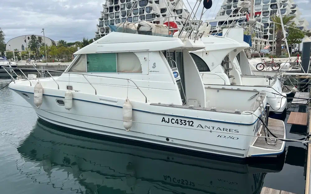 Beneteau Antares 10.80 usata in vendita