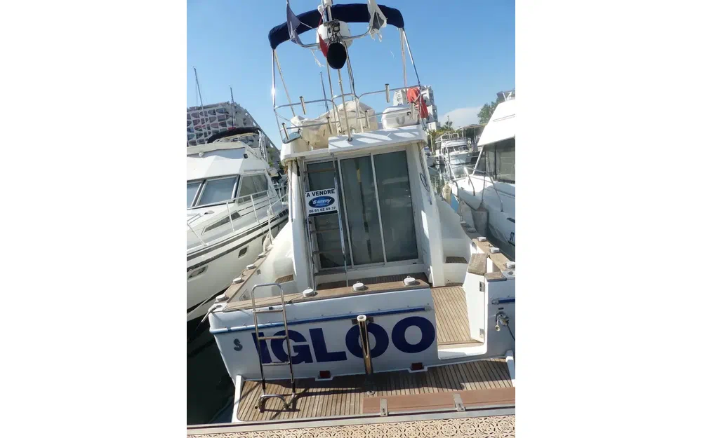 Beneteau Antares 10.80 usado à venda
