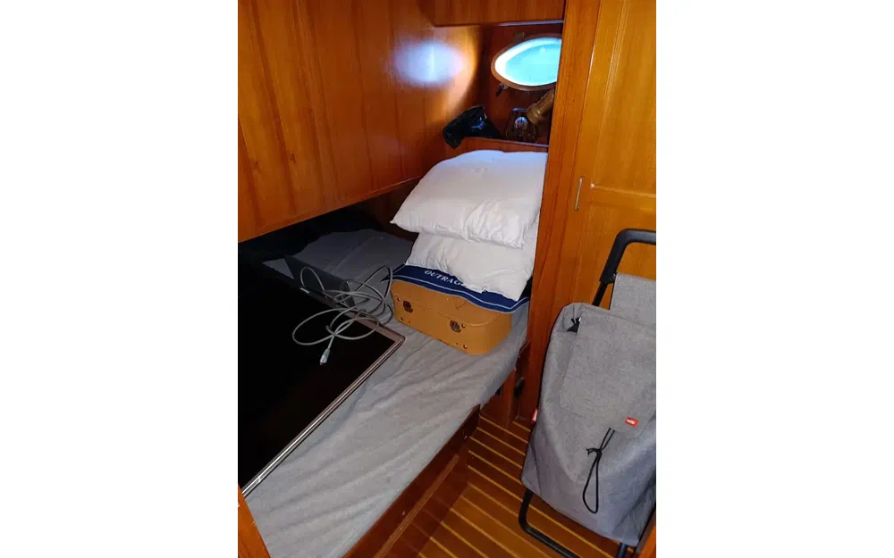Viking Yachts Monterey 46 usado à venda