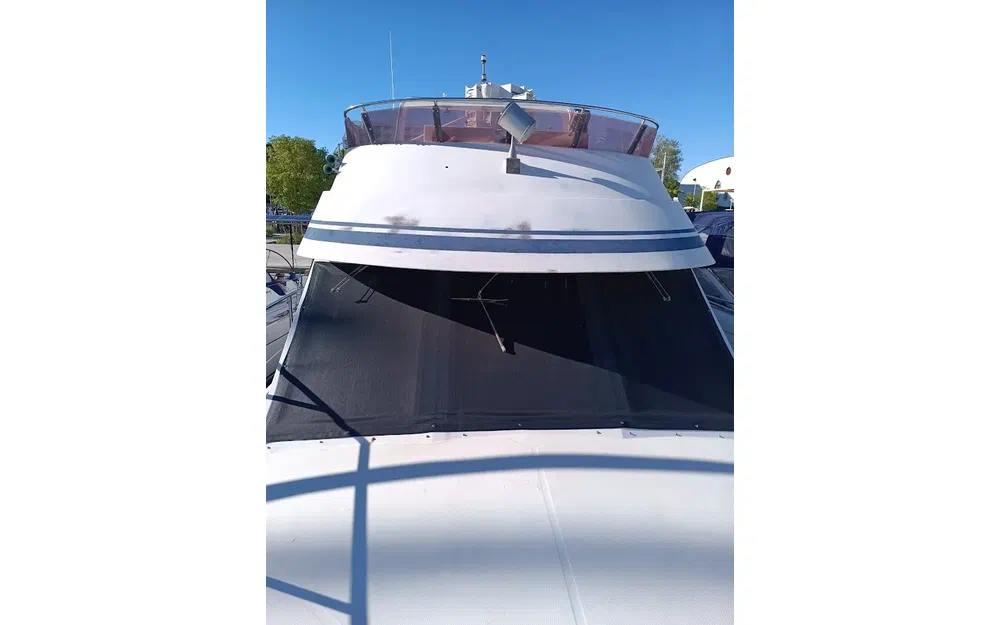 Viking Yachts Monterey 46 usado à venda