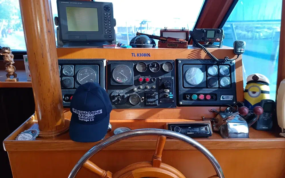 Viking Yachts Monterey 46 usado à venda