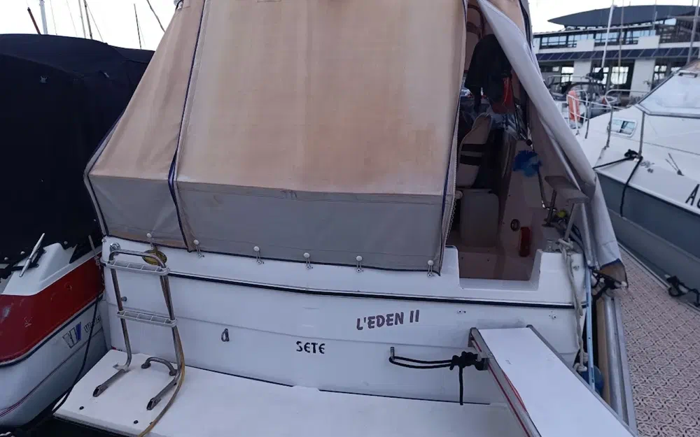 Bayliner 2655 Ciera Sunbridge usata in vendita