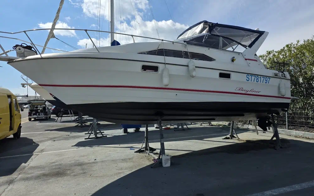 Bayliner 2655 Ciera Sunbridge usata in vendita