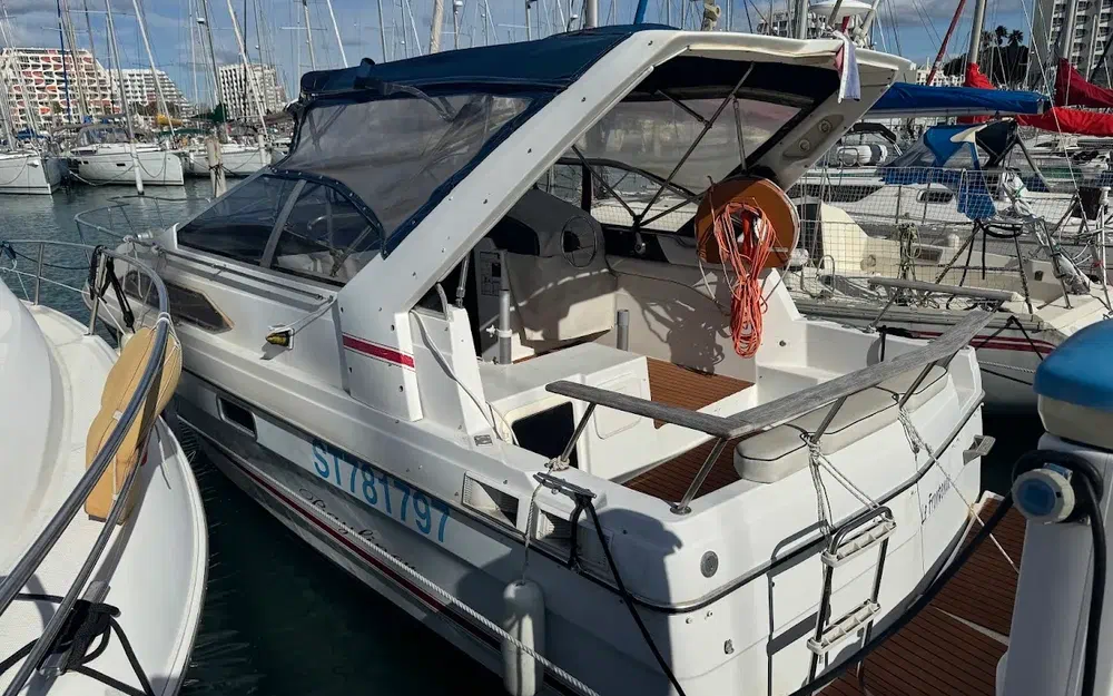 Bayliner 2655 Ciera Sunbridge usado à venda