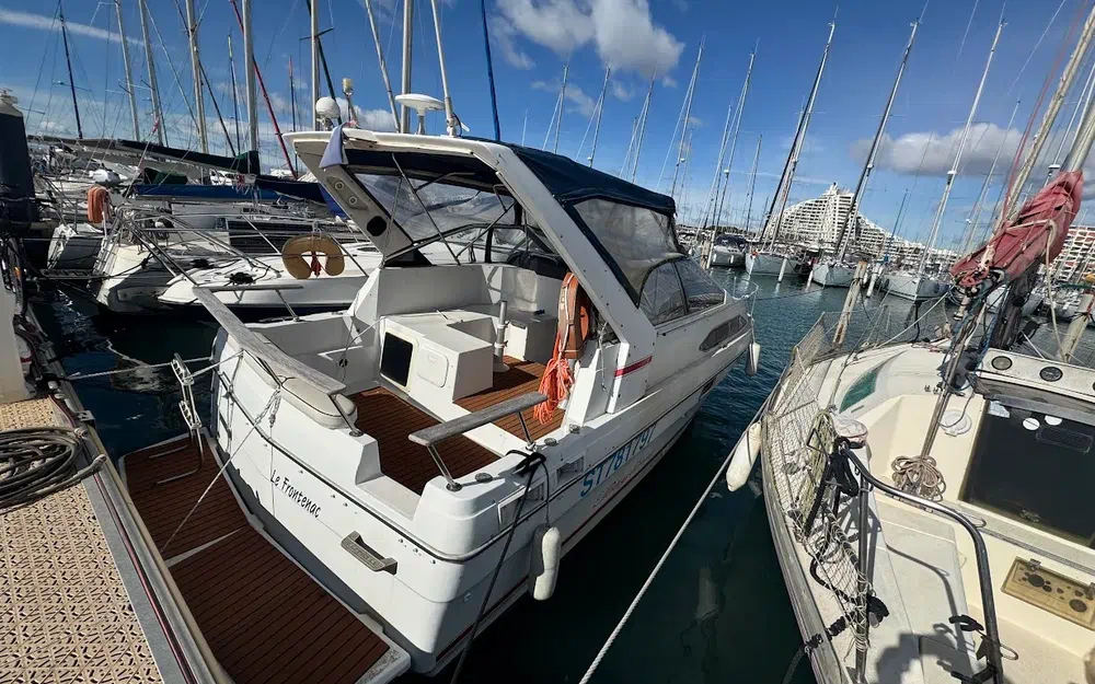 Bayliner 2655 Ciera Sunbridge usado à venda