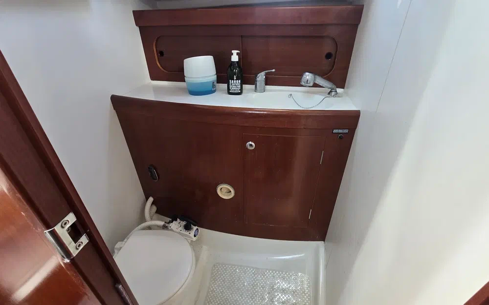 Beneteau Antares Serie 9 de segunda mano en venta