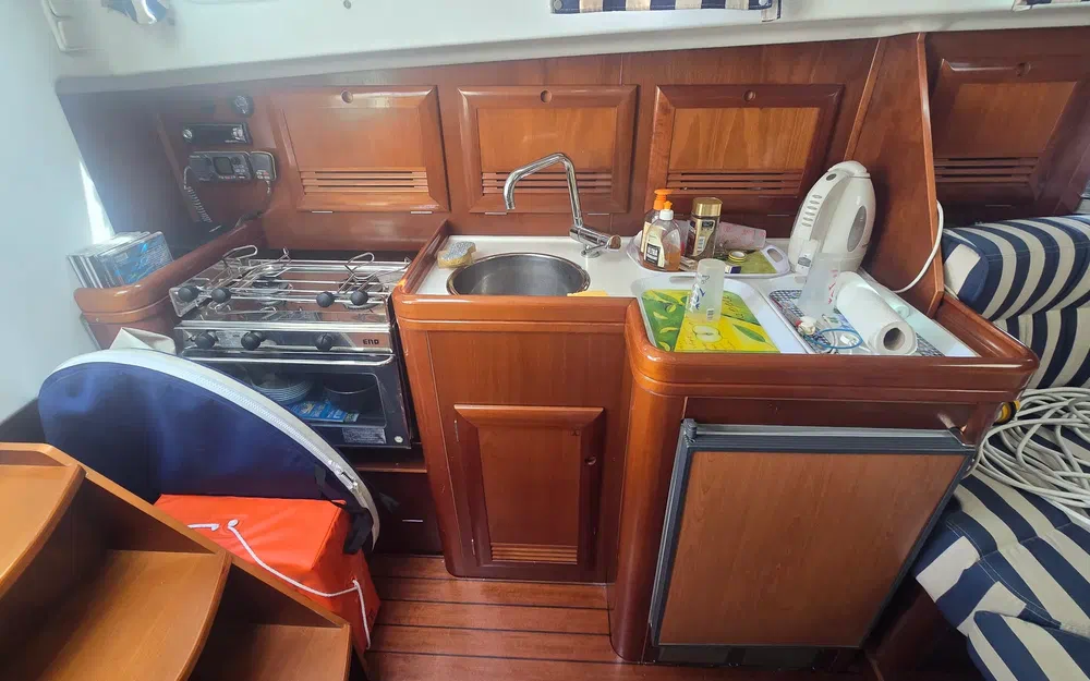 Beneteau Ombrine 960 usado à venda