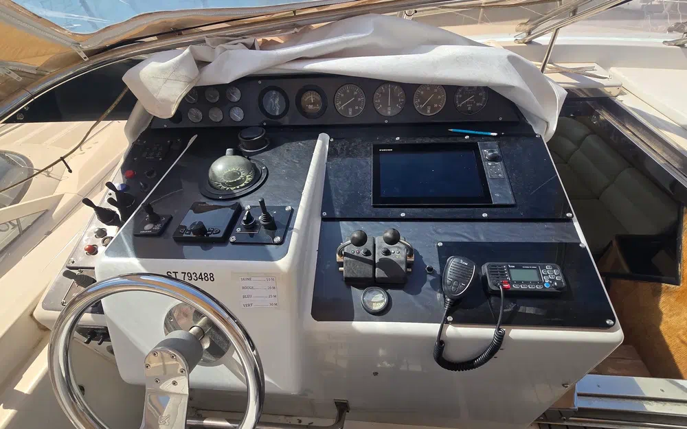 Mondomarine M 60 usado à venda