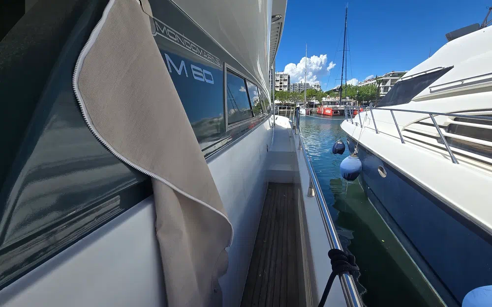 Mondomarine M 60 usado à venda