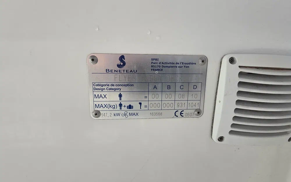 Beneteau Flyer 6 SunDeck de segunda mano en venta