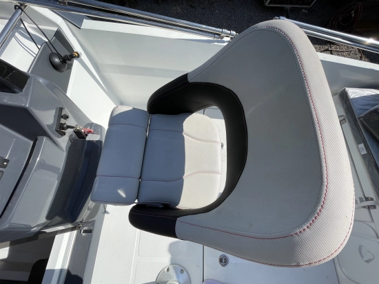 Beneteau Flyer 6.6 Sundeck de segunda mano en venta
