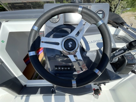 Beneteau Flyer 6.6 Sundeck de segunda mano en venta