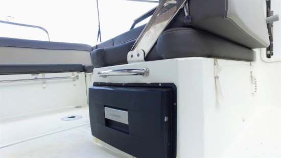 Jeanneau Cap Camarat 7.5 DC serie 2 de segunda mano en venta
