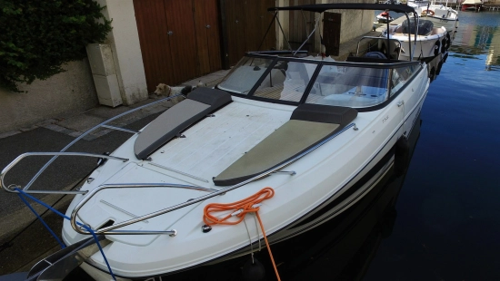 Jeanneau Cap Camarat 7.5 DC serie 2 de segunda mano en venta